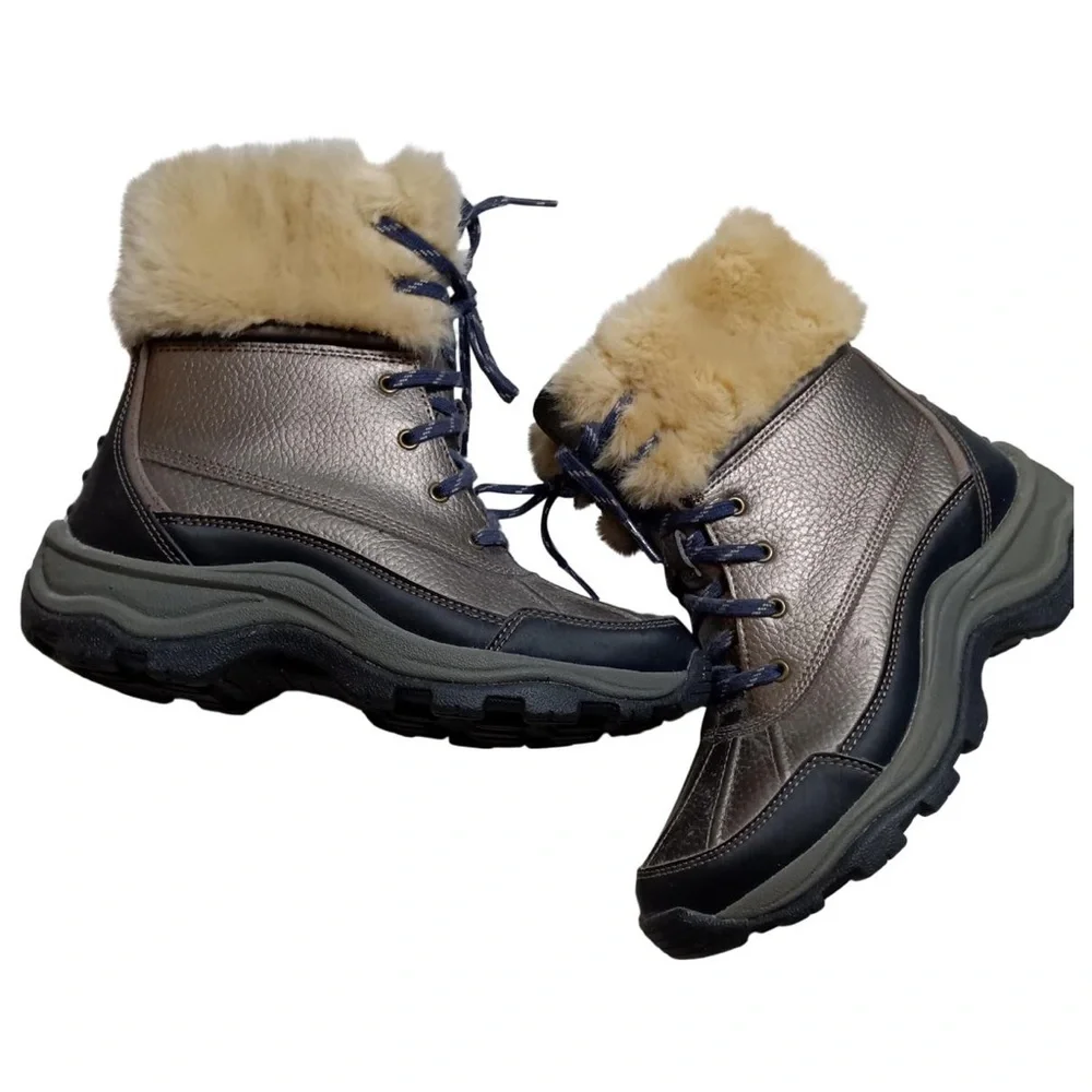 Clark’s Mazlyn Arctic‎ Pewter Leather Snow Boots with Faux Fur  Sz. 7.5